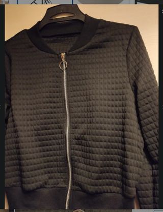 Chaqueta acolchada negra Talla S - Nueva
