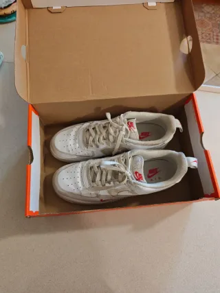 Nike Air Force 1 Bianche Rosse Unisex