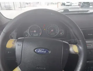 Ford Mondeo 2004