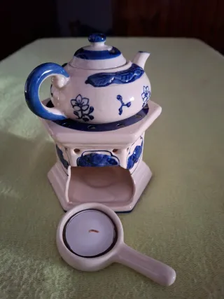 Portacandele e portaessenze in ceramica