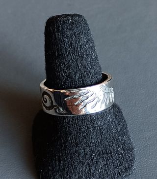 Anillo de plata artesano