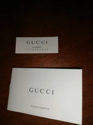 Cintura Gucci Unisex Pelle Nera Fibbia Oro