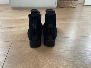 Botines Hispanitas ante y charol negros T35