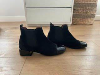 Botines Hispanitas ante y charol negros T35