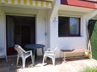 Mesa y 2 sillas de terraza