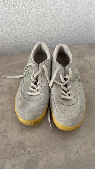 Zapatillas Scalpers grises