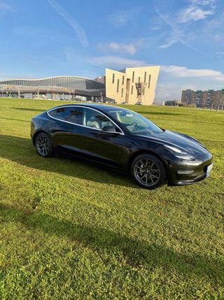 Tesla Model 3 Dual motor