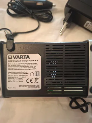 Caricabatterie VARTA ultraveloce stilo e ministilo