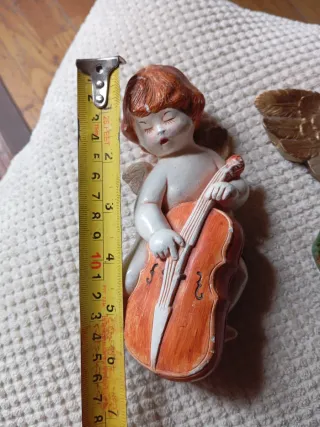 Figuras de ángeles antiguas