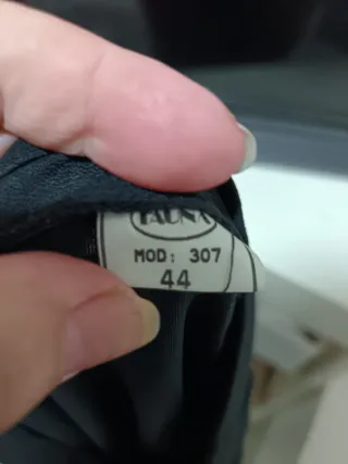 Falda negra con estampado gris Talla 44