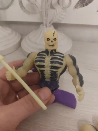 Figura Scare Glow Masters del Universo