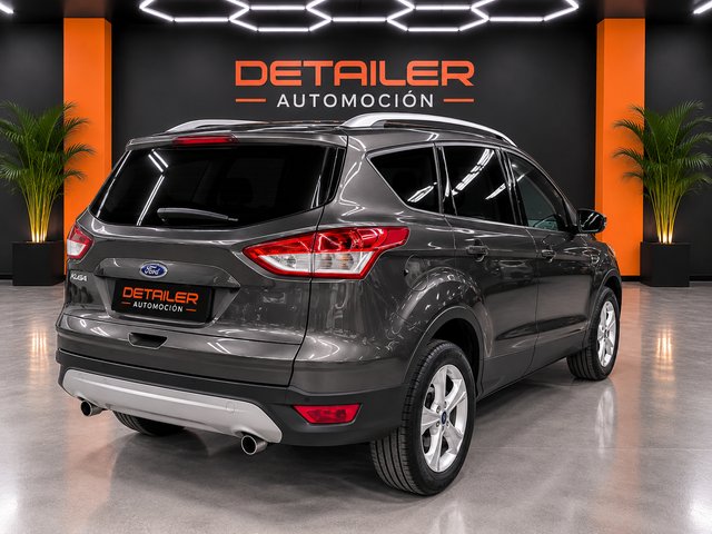 Ford Kuga 2016