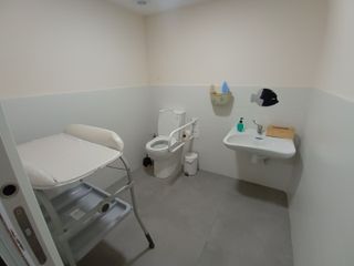 R-7939482 Traspaso Bar Heladería en Eixample