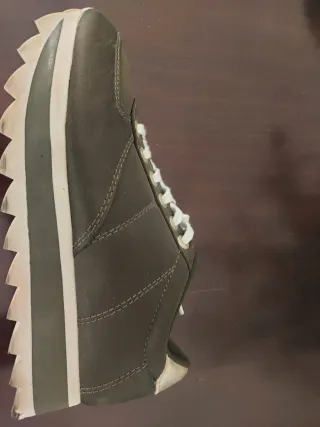 Zapatillas de tela tipo raso verde