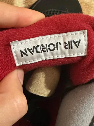 Jordan 4 Negro Rojo Talla 37.5 Nuevas