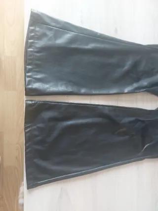 Pantalones efecto piel calentitos