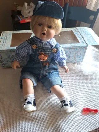 Muñeca porcelana hecha a mano