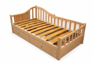 Cama individual con cajones de madera de pino