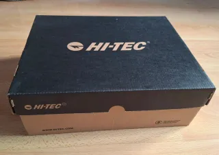 Botas de montaña Hi-Tec grises y azules