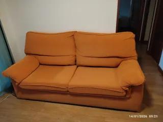 Sofá naranja 2/3 plazas