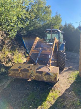 Tractor New Holland Ford 5640