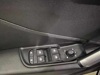 Audi Q2 ADVANCED 1.0