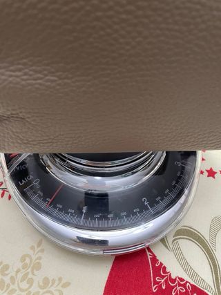 Bolso de piel color topo