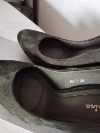 Décolleté scamosciate verdi tacco largo