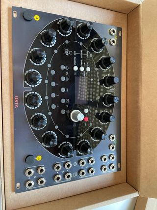 Módulo Frap Tools USTA para sintetizador modular