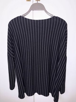 Blusa Stradivarius Raya Diplomática