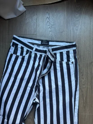 Pantalones rayas Bershka