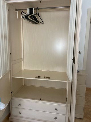 Armario colonial madera y cristal