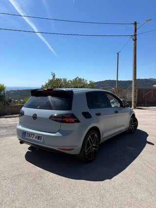 Volkswagen Golf 2014