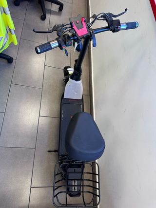 Patinete Eléctrico Bogist con Asiento y Cesta