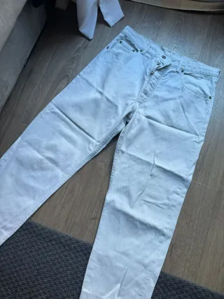 Pantalones Levis rectos azul claro