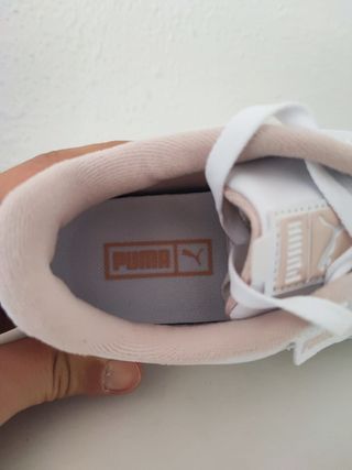 Zapatillas Puma Blancas y Rosas