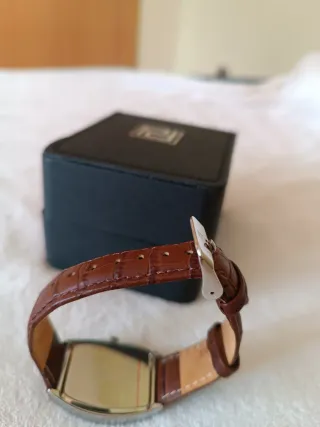 Reloj Pertegaz Cuero Marrón y Plateado