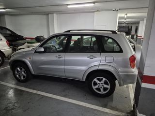 Toyota RAV4 2002