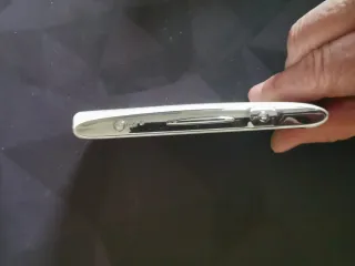 Sony Ericsson Xperia Bianco