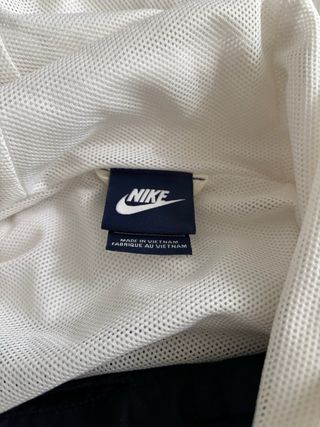 Chándal Nike blanca y azul marino