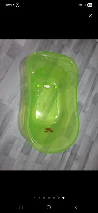 Muebles bebe( armario, mueble bañera y bañera)