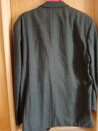Traje de raya gris para hombre