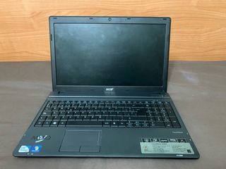Acer TravelMate Ordenador Portátil Negro