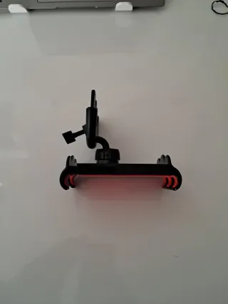 Soporte de móvil y tablet para el coche