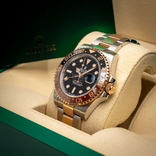 Rolex GMT-MASTER II (Rootbeer) 126711CHNR Nuevo