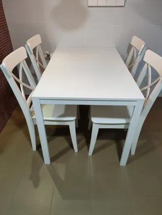Mesa Ikea Vihals 125x75 cm nueva