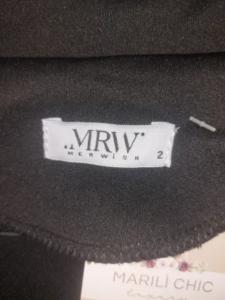 Blazer negro y multicolor sin estrenar