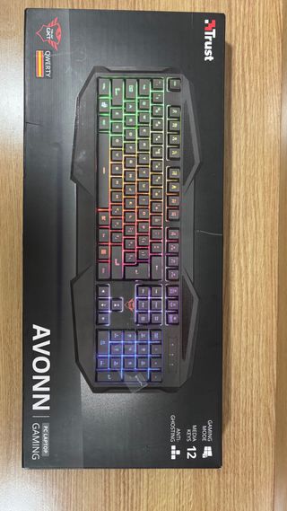 Teclado Gaming Trust AVONN GXT 830-RW