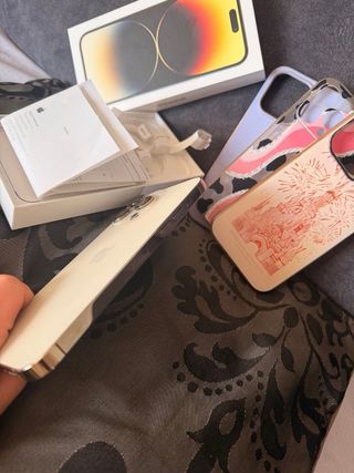 iPhone 14 Pro Max Dorado