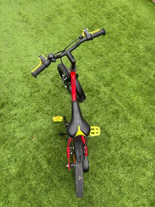 Bicicleta infantil Bwin 18” roja